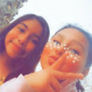 Meet your Posher, Stephany